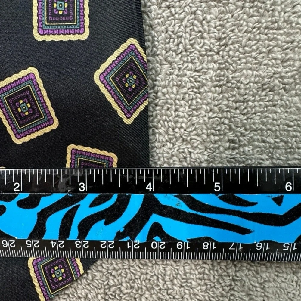 Spauldings Oak Park Wilmette Mens Silk Tie Black Purple Geometric Squares USA